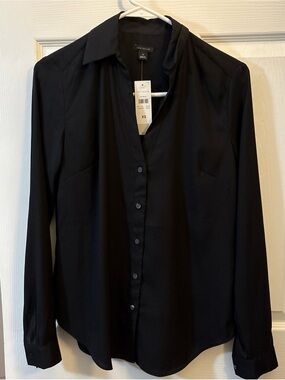 Ann Taylor Black Long-Sleeve Button-Up Dress Shirt